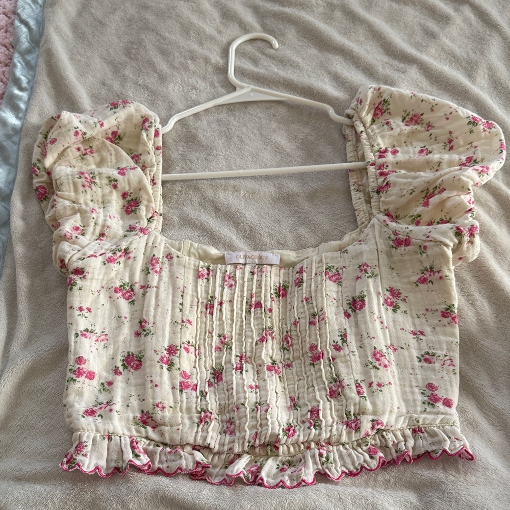 Floral Puff Sleeve Crop Top